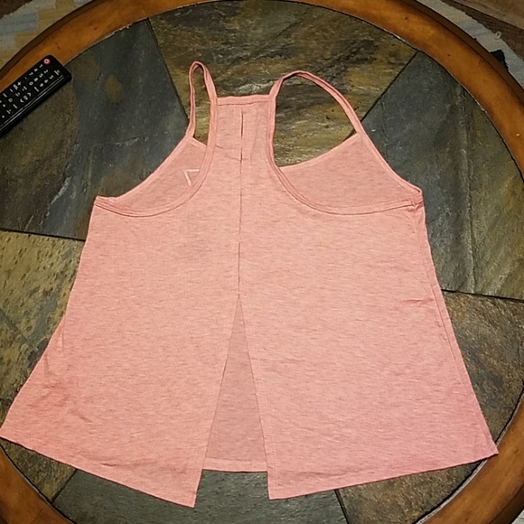 DAE Workout Tank - Picture 2 of 3